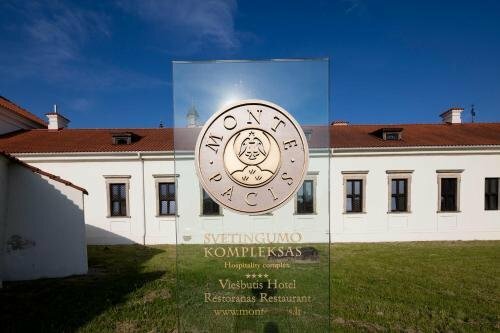 Monte Pacis Hotel In Pažaislis, Забронировать Отель Каунас Каунасский район