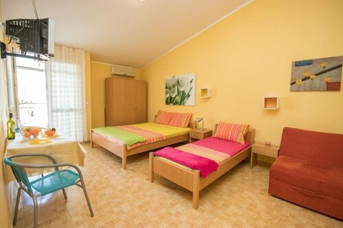 Apartment Filip, Book Lejlighed Hoteller i Bar med parkering, Parkering