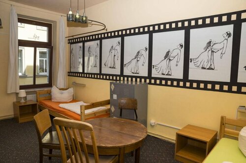 Lollis Homestay - Hostel, Брондау Хостел Neustadt in Sachsen Дрезден