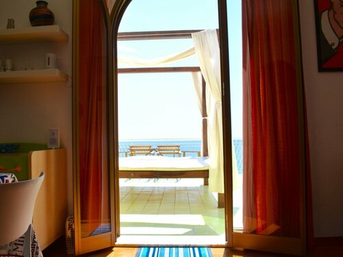 Mediterraneo Guesthouse, Забронировать Отель Отели Побережья Таормины 3 звезды, 3*