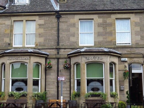 Ardmillan Hotel, Varaa Hotelli Hotellit Edinburgh pysäköinnillä, Pysäköinti