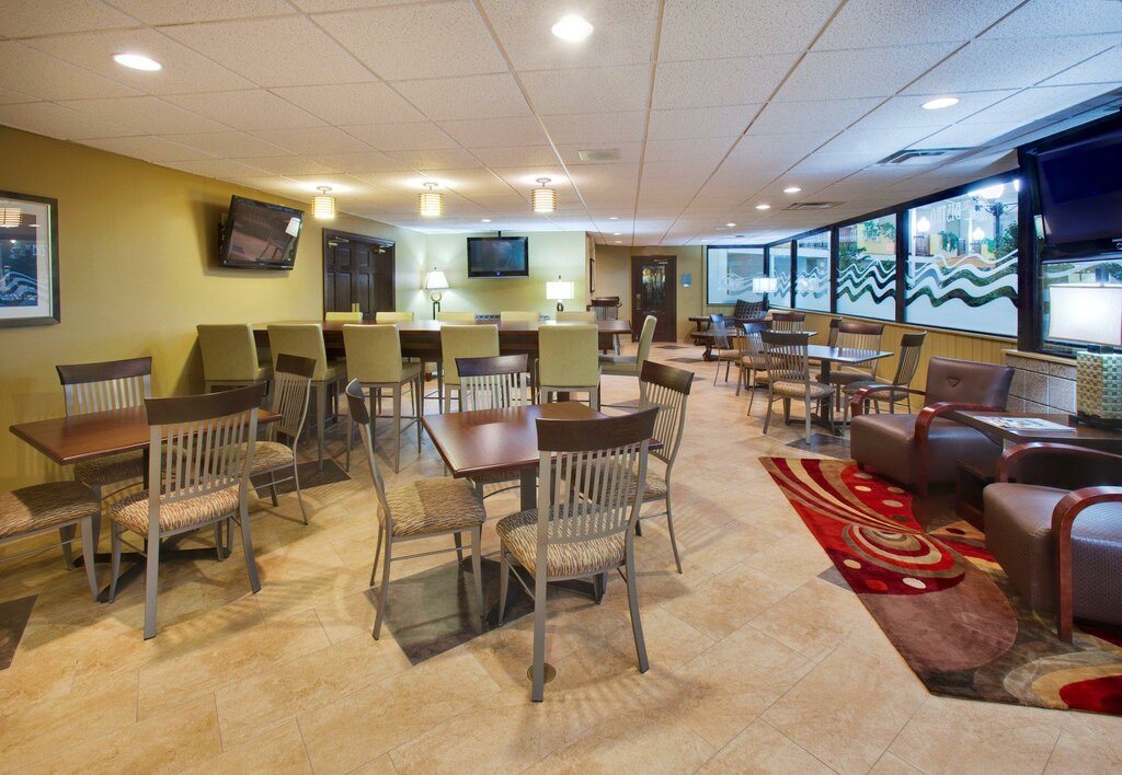 Holiday Inn Austin, an Ihg Hotel