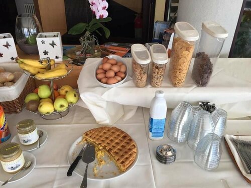 Hotel Lumin, Book Hotel Hoteller i Como med parkering, Parkering