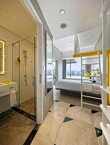 YELLO Hotel Harmoni, Забронировать Отель СПА-отели Джакарты, рядом с National Archives Building, SPA-услуги