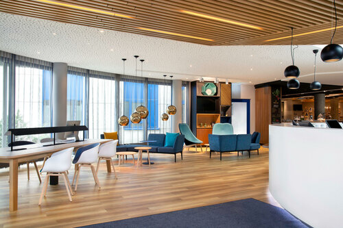 Holiday Inn Stuttgart by IHG, Забронировать Отель Штутгарт Баден-Вюртемберг
