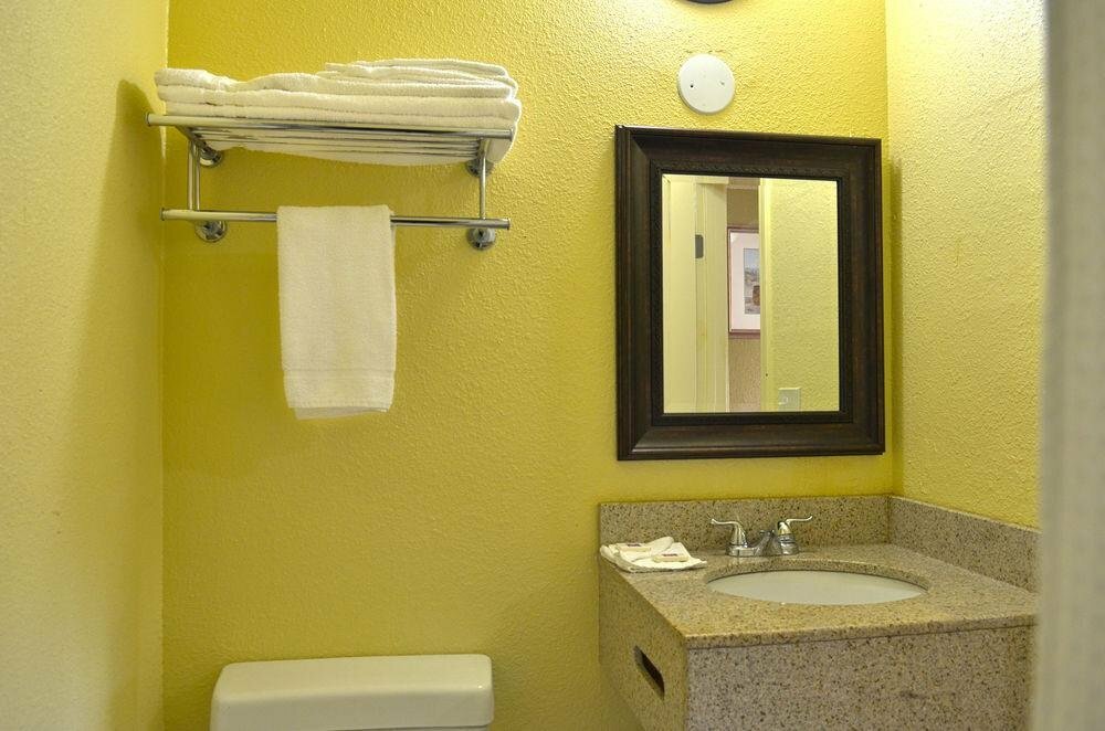Discovery Inn