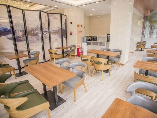 GreenTree Inn Zhongshan West District Fuhua Road Hotel, Rezerwuj Hotel Hotele w Zhongshan z parkingiem, Parking