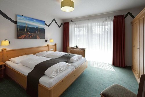 Oberstdorfer Ferienwelt, Đặt Khách sạn Oberstdorf Allgäu