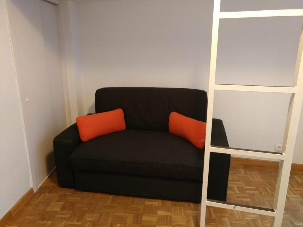Zurbano i in Madrid with 2 bedrooms and 1 bathrooms