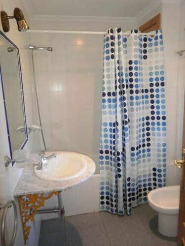 Hostal Miraflor de las Cadenas, Забронировать Гостевой дом Куакос-де-Юсте La Vera