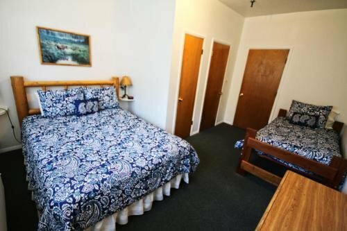 Bear Creek Lodge, Забронировать Отель Мид Spokane Metropolitan Area