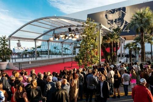 Nemea Appart Hotel Cannes Palais, Забронировать Отель Отели Приморских Альпы с парковкой, Парковка