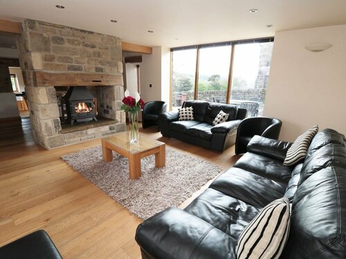 Stoneycroft Barn, Book Feriehus Hoteller i Yorkshire Moors med parkering, Parkering
