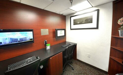 Holiday Inn Washington DC-Greenbelt MD by IHG, Book Hotel Hoteller i Maryland med parkering, Parkering