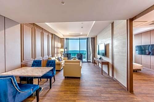 Dyne Oceano Hotel, Забронировать Отель Отели Аеуол-ли с завтраком, Завтраки