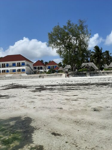 Visitors Inn, Book Bed and Breakfast Hoteller i Pvani region med parkering, Parkering