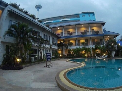 The Sea Bangsaen Hotel, Забронировать Отель Бан-Банг-Саен Чонбури