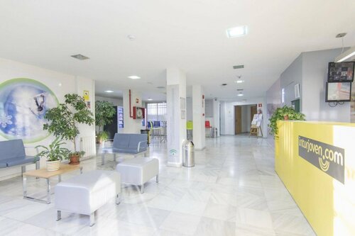 Albergue Inturjoven Granada, Забронировать Хостел Ронда Гранада, рядом с Универсидад