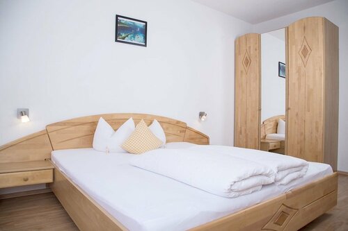 Kratzerwirt Apartments, Забронировать Апартаменты/квартира Отели Тироля с парковкой, Парковка
