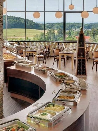 Raitelberg Resort, Забронировать Отель Вюстенрот Хайльбронн