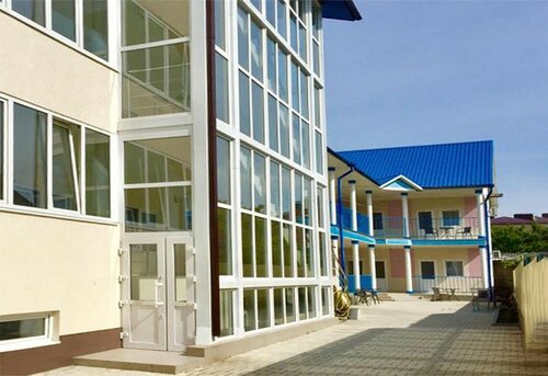 Анна, Забронировать Гостевой дом Отели Краснодарского края с бассейном, Бассейн
