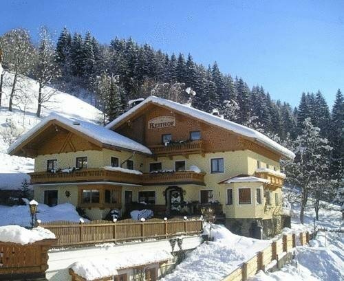 Pension Appartements Reithof, Reserva ahora Hotel Hoteles en Salzburgo con aparcamiento, Aparcamiento