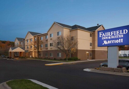 Fairfield Inn & Suites Youngstown Boardman Poland, Prenota Hotel Hotel a Ohio con parcheggio, Parcheggio
