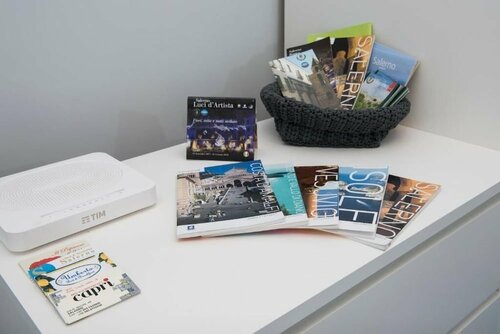 CAPRI B&B, Забронировать Отель «постель и завтрак» Салерно Кампания, рядом с Парк Меркателло