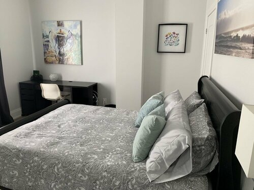 Kensington Suites, Забронировать  Торонто Greater Toronto Area