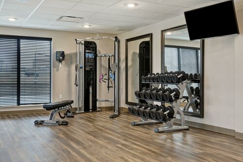 Staybridge Suites Overland Park - Kansas City S by IHG, Забронировать Отель Отели Оверленд-Парк с бассейном, рядом с Конгресс-центр Оверленд-Парка, Бассейн