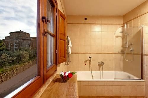 Sovana Hotel & Resort, Забронировать Курортный отель Отели Сована с бассейном, Бассейн
