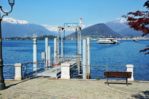 Petalo Bianco 100m from lake, Забронировать Апартаменты/квартира Лавено Provincia di Varese