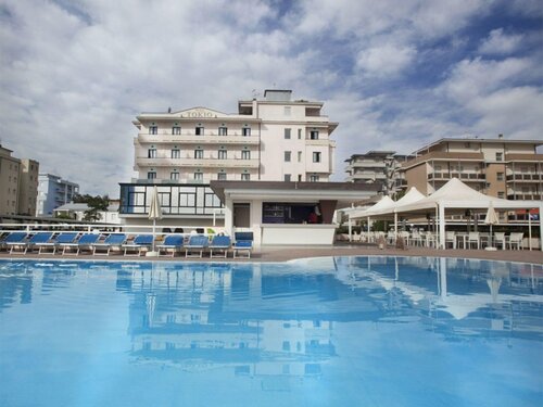Hotel Tokio Beach