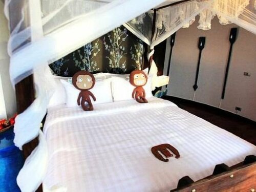 Papa Monkey Resort, Забронировать Курортный отель Отели Прачуапкхирикхан с парковкой, Парковка