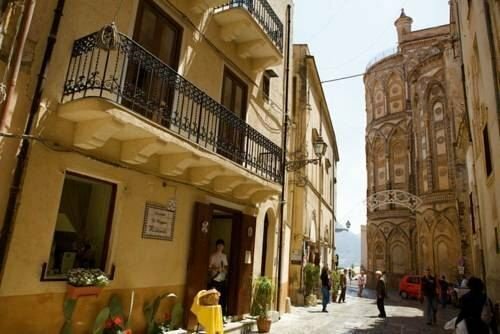 Locanda Re Ruggero, Брондау Қонақ үй Monreale Sicily