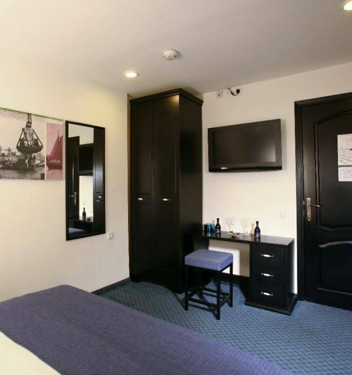 The New Port Hotel TLV