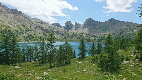 Hôtel l'Ours Blanc, Book Hotel Hoteller i Rhône-Alps med parkering, Parkering