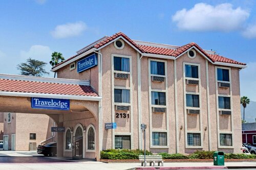 Travelodge by Wyndham Pasadena Central, Забронировать Мини-отель Пасадена Большой Лос-Анджелес