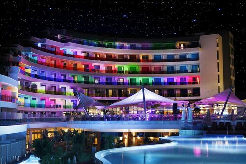 Long Beach Harmony Hotel & SPA
