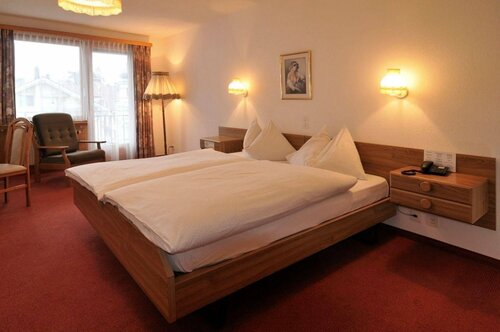 Hotel Toscana, Prenota Hotel Interlaken Canton Berna
