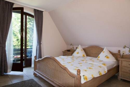 Wennhof, Забронировать Отель Шарбойц Holstein Switzerland