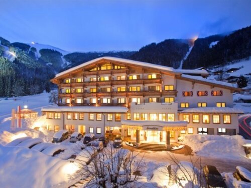 AlpineResort Zell am See, Book Hotel Zell am See Lake Zell