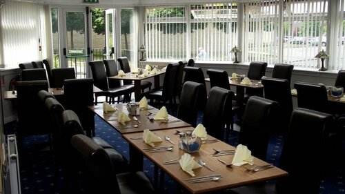 Bentley Hotel, Забронировать Отель Отели Ланаркшир 3 звезды, 3*
