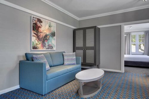 Hotel Kurrajong Canberra, Забронировать Отель Канберра Австралийская столичная территория