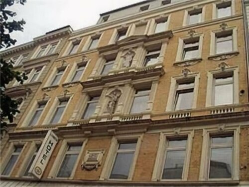 Hotel Residence am Hauptbahnhof, Varaa Hotelli St. Georg 
