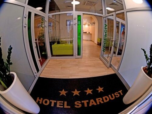 Hotel Stardust, Varaa Hotelli Hotellit Nitriansky kraj pysäköinnillä, Pysäköinti