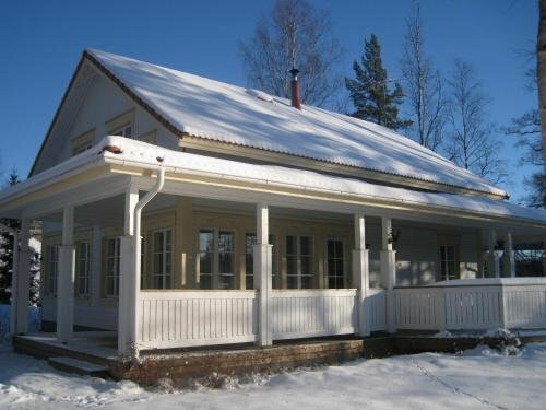 Varjola Holiday Center, Забронировать Отель «постель и завтрак» Отели Лаукаа с парковкой, Парковка