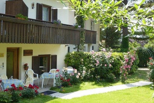 Garni Rebhof, Забронировать Отель «постель и завтрак» Отели Bolzano and surroundings с парковкой, Парковка