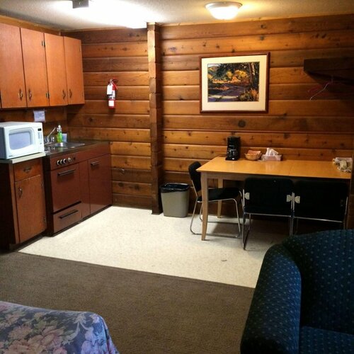 Raccoon Lodge, Boek Motel Motels in Alberta, Motel