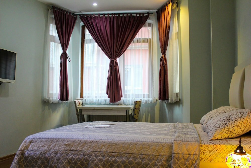 MYMOON Residence